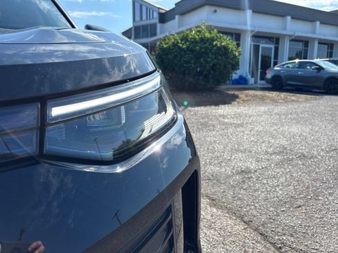 Used 2025 Volkswagen Tiguan S FWD image 10