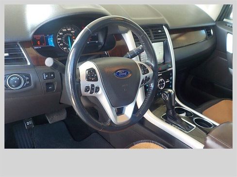 Used 2013 Ford Edge Limited AWD/4WD image 6