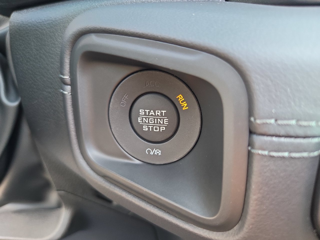 New 2027 Jeep Wrangler Unlimited Sahara AWD/4WD image 13