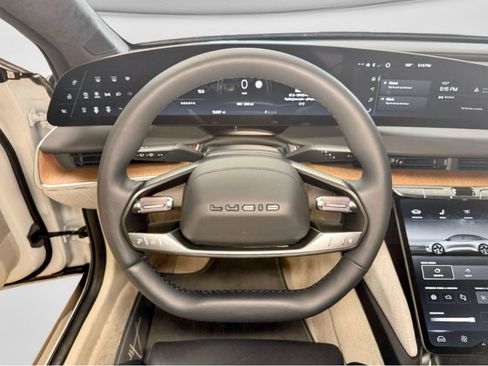 Used 2023 Lucid Air Touring AWD/4WD image 7