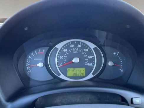 Used 2009 Hyundai Tucson GLS FWD image 11