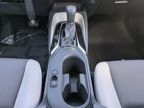 New 2026 Toyota Corolla LE FWD image 18