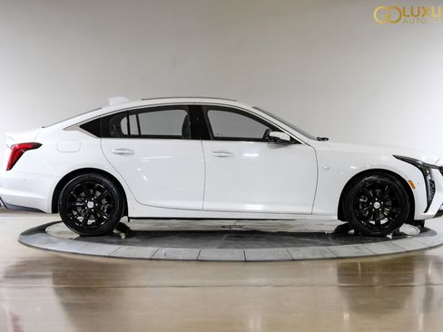 Used 2025 Cadillac CT5 Premium Luxury image 9