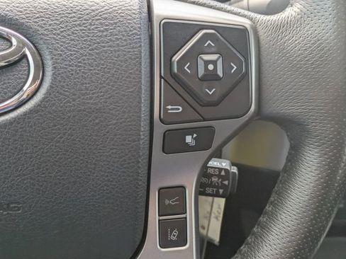 Used 2019 Toyota Tacoma SR5 image 25
