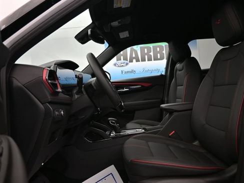New 2026 Chevrolet TrailBlazer RS w/ Convenience Package FWD image 16