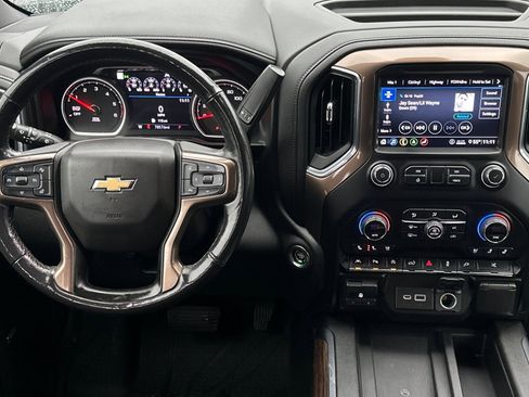 Used 2020 Chevrolet Silverado 1500 High Country w/ Technology Package image 14