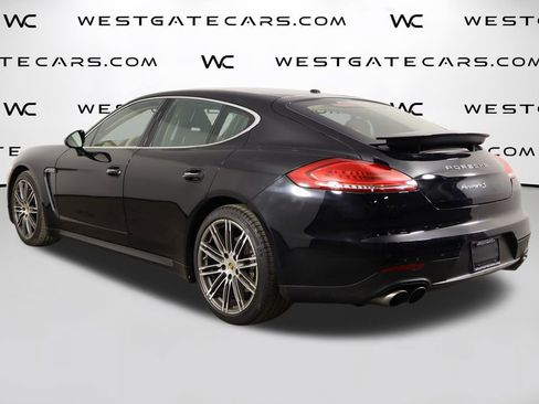Used 2016 Porsche Panamera S image 46