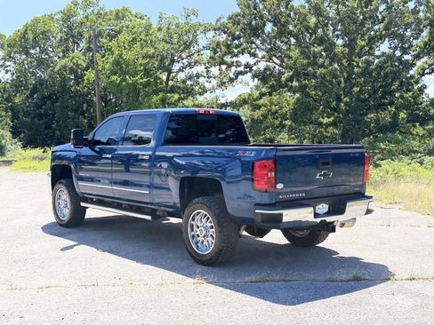 Used 2016 Chevrolet Silverado 2500 LTZ w/ Duramax Plus Package AWD/4WD image 6