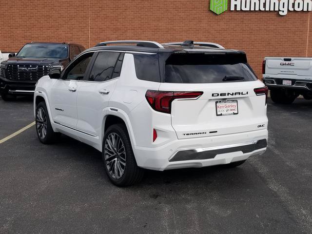 New 2027 GMC Terrain Denali w/ LPO, Black Badging Package AWD/4WD image 3