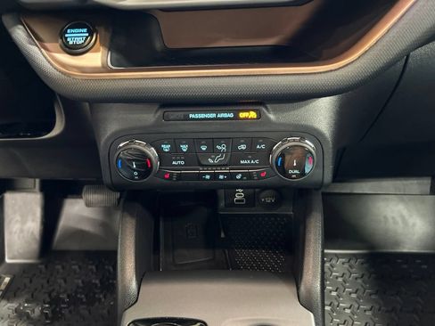 Certified 2024 Ford Bronco Sport Outer Banks w/ Tech Package AWD/4WD image 23