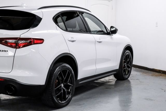 Used 2019 Alfa Romeo Stelvio w/ Nero Edizione RWD image 13