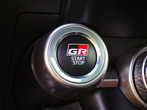 Used 2024 Toyota GR86 Premium RWD image 42