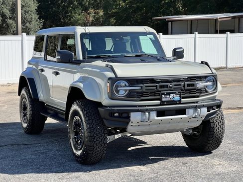 New 2025 Ford Bronco Raptor image 7