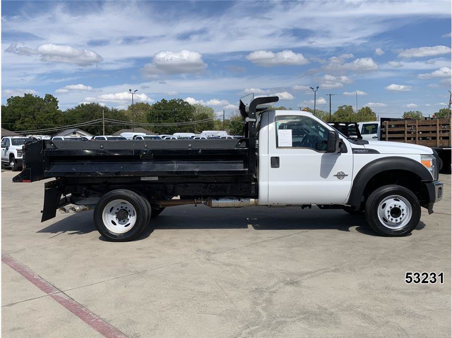 Used 2016 Ford F550 2WD Regular Cab Super Duty image 7