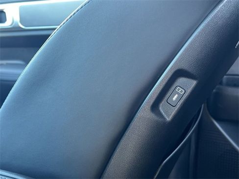 Used 2025 Hyundai Santa Fe XRT image 30