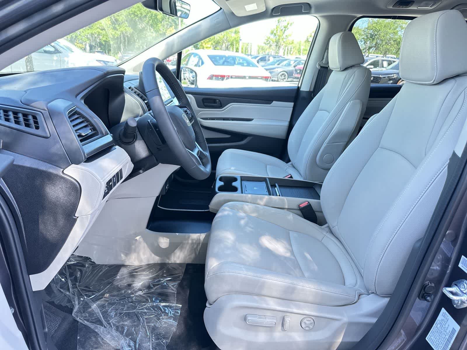 New 2026 Honda Odyssey Elite image 13