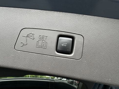 Used 2023 Lincoln Corsair AWD w/ Equipment Group 101A image 46