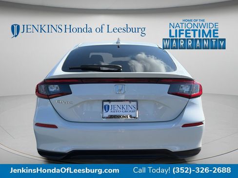 Used 2024 Honda Civic LX image 4