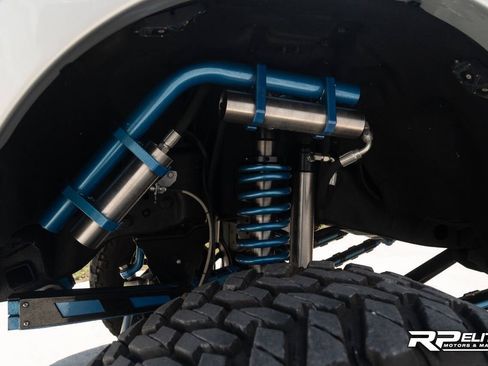 Used 2017 Ford F250 Platinum w/ Platinum Ultimate Package image 38