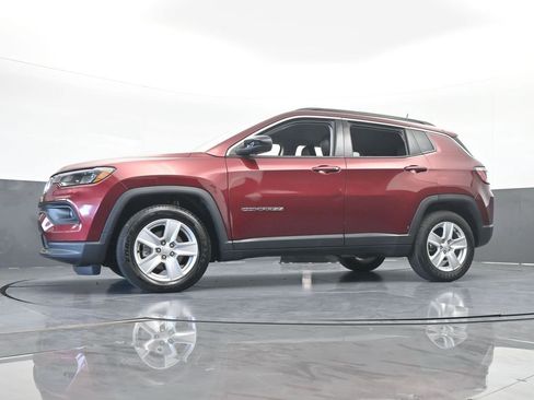 Used 2022 Jeep Compass Latitude image 51