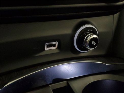 Used 2023 Alfa Romeo Stelvio Ti image 23