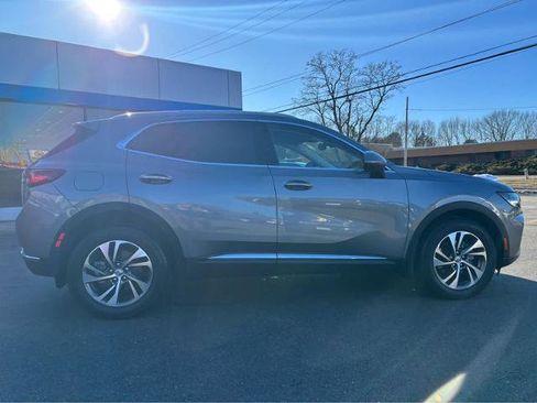 Used 2022 Buick Envision Essence w/ Technology Package I image 13