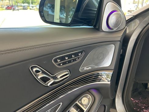 Used 2019 Mercedes-Benz S 63 AMG S 4MATIC Sedan image 51