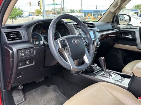 Used 2015 Toyota 4Runner Limited AWD/4WD image 88