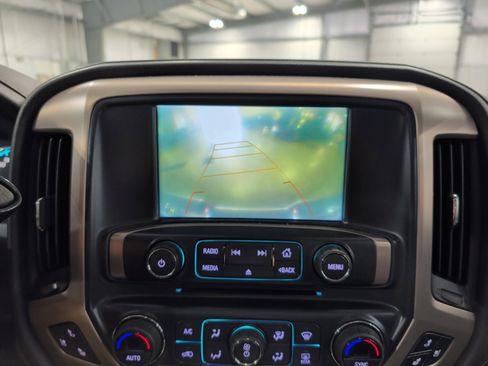 Used 2018 GMC Sierra 2500 Denali image 15