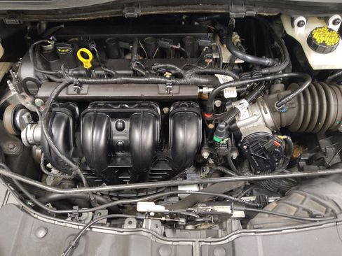 Used 2016 Ford Escape S image 30