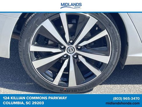 Used 2022 Nissan Altima 2.5 SR FWD image 7