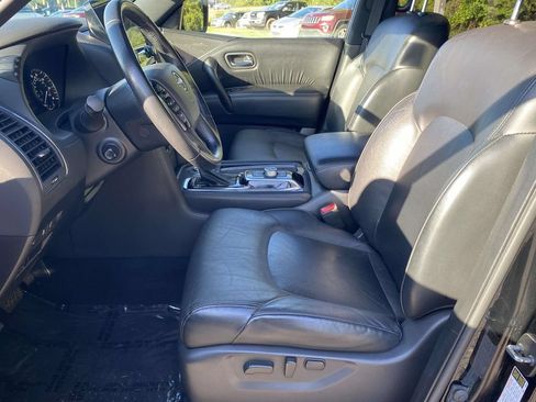 Used 2023 Nissan Armada SL w/ Midnight Edition Package RWD image 15