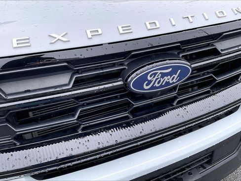 Certified 2025 Ford Expedition Max Active AWD/4WD image 30