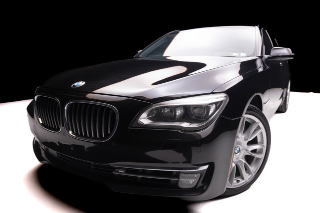 Used 2013 BMW 760Li RWD image 18