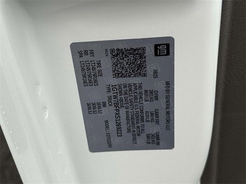 New 2025 GMC Savana 2500 Extended w/ Driver Convenience Package image 21