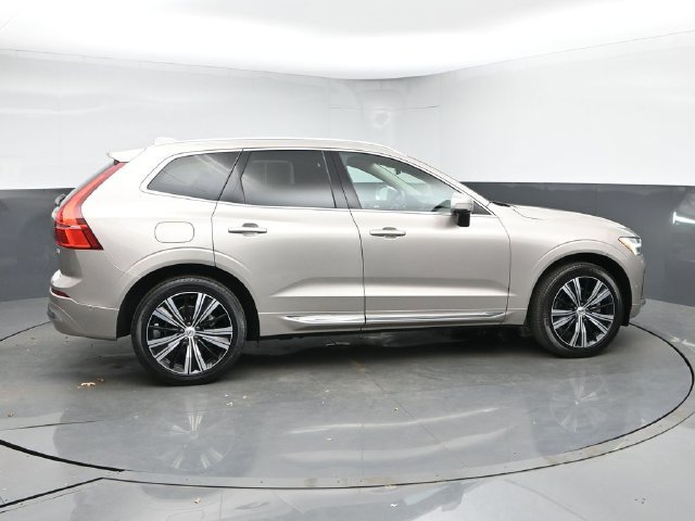 Used 2023 Volvo XC60 B5 Plus w/ Protection Package Premier FWD image 8