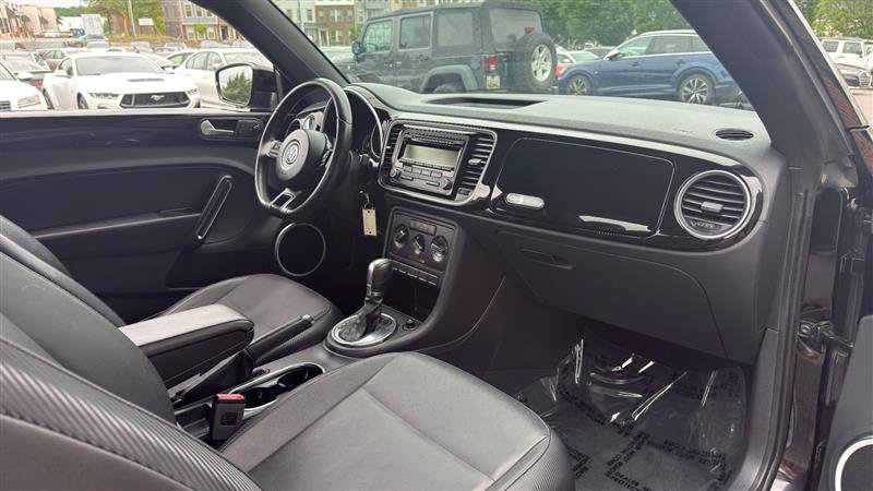 Used 2014 Volkswagen Beetle 1.8T FWD image 15
