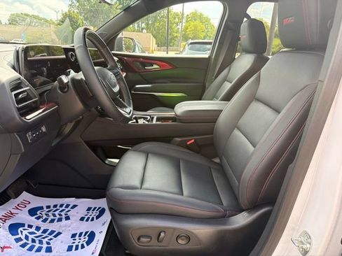 Certified 2025 Chevrolet Traverse Z71 w/ Enhanced Driving Package AWD/4WD image 27