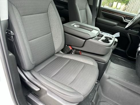 New 2026 GMC Sierra 2500 SLE w/ SLE Value Package; AWD/4WD image 28