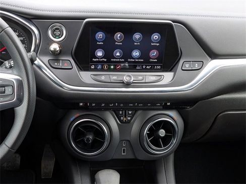 Used 2021 Chevrolet Blazer LT image 26