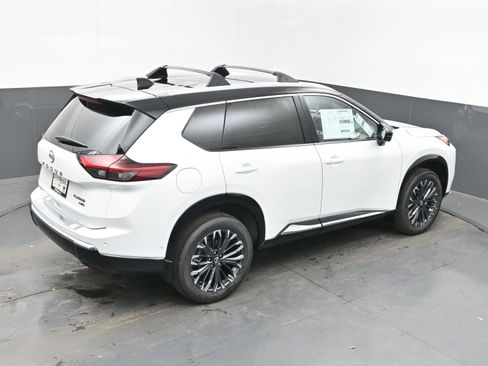 New 2026 Nissan Rogue Platinum w/ Platinum Premium Package image 38