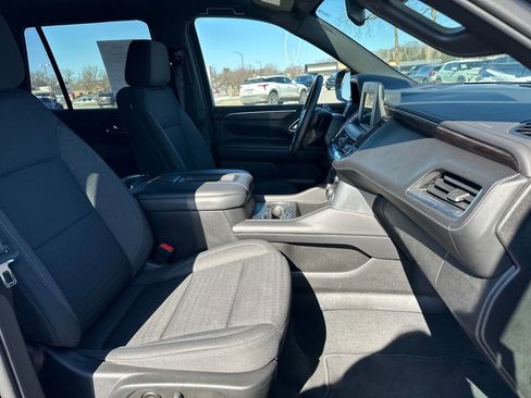 Used 2023 Chevrolet Tahoe LS image 28