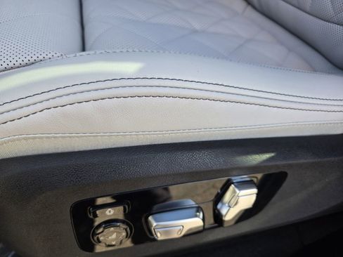 New 2026 BMW X5 xDrive50e w/ Climate Comfort Package AWD/4WD image 26