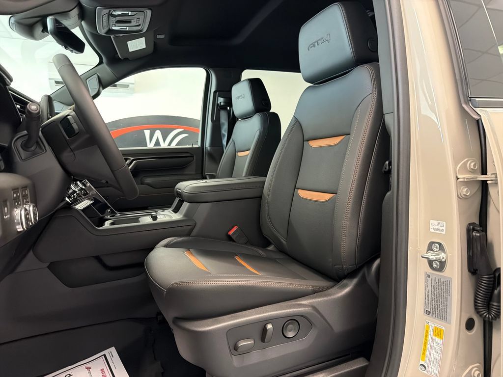 New 2026 GMC Sierra 2500 AT4 w/ Technology Package AWD/4WD image 13