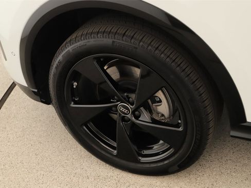 New 2025 Audi Q5 2.0T Premium Plus image 29