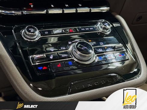 Used 2022 Lincoln Corsair AWD w/ Equipment Group 101A image 19