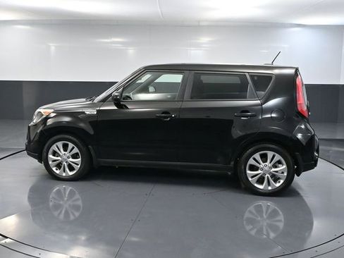Used 2016 Kia Soul + w/ Audio Package image 10