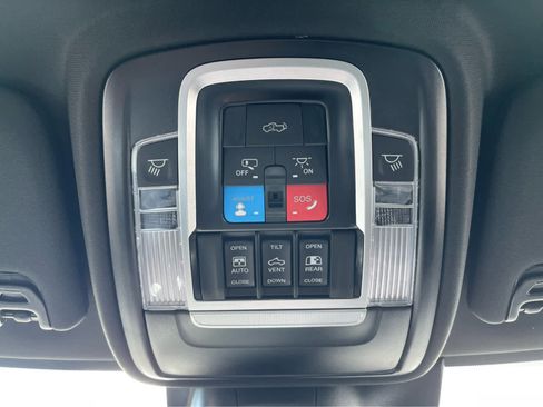 New 2026 RAM 2500 Limited image 22