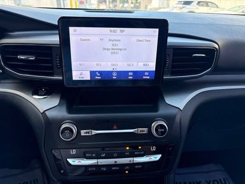 Used 2020 Ford Explorer XLT w/ Equipment Group 202A AWD/4WD image 14