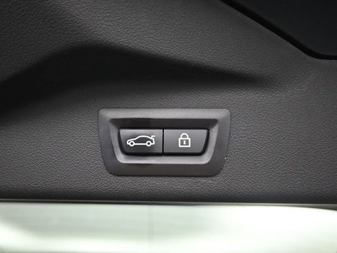 Used 2019 BMW X7 xDrive50i w/ Premium Package AWD/4WD image 35